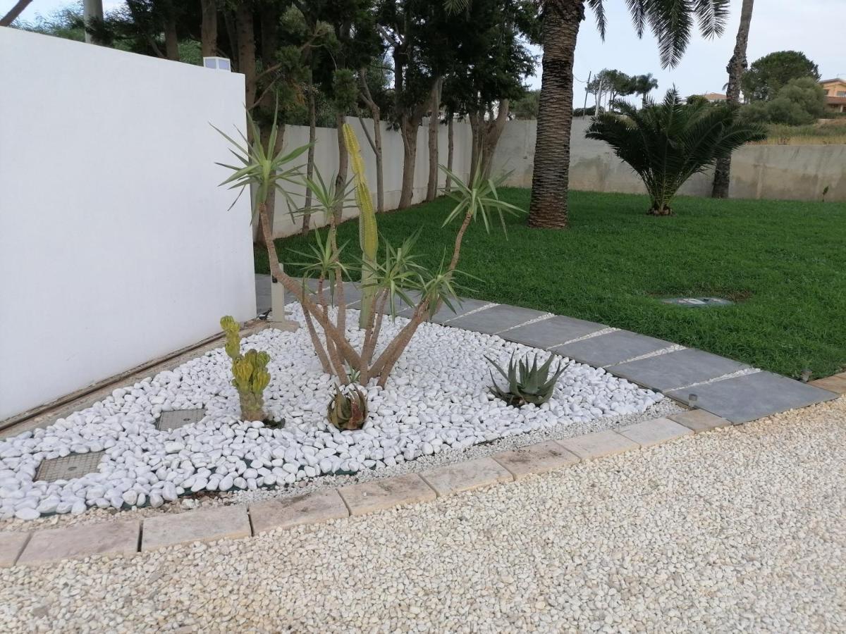 Villa Per Vacanze Isola 法努撒 外观 照片