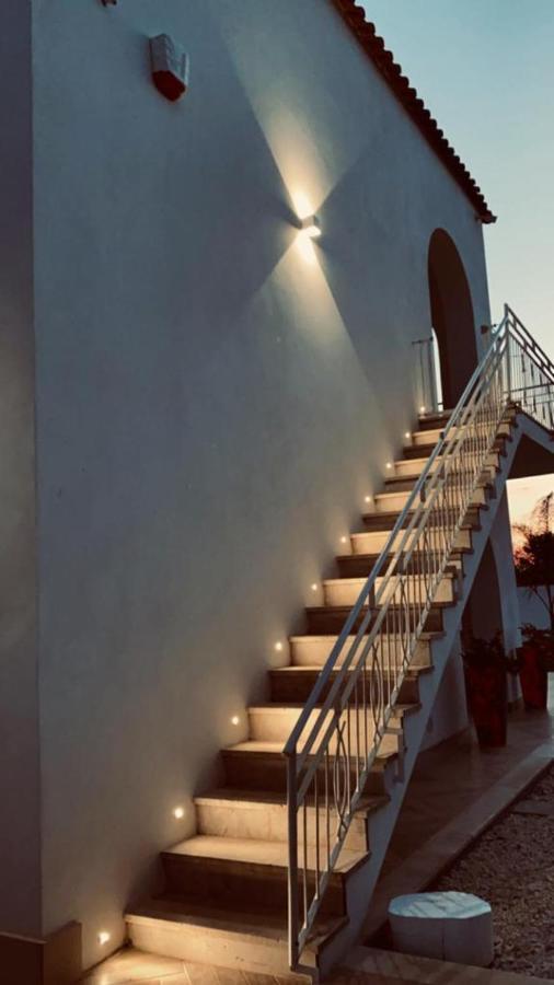 Villa Per Vacanze Isola 法努撒 外观 照片