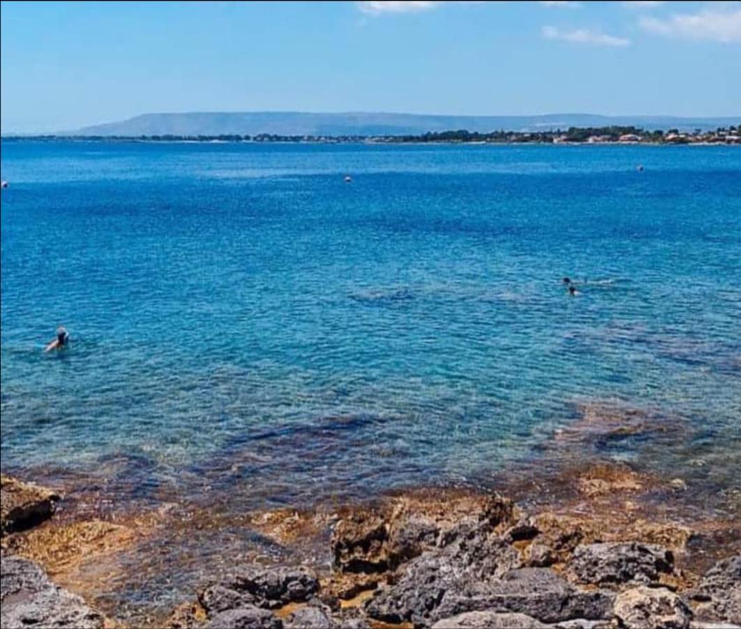 Villa Per Vacanze Isola 法努撒 外观 照片