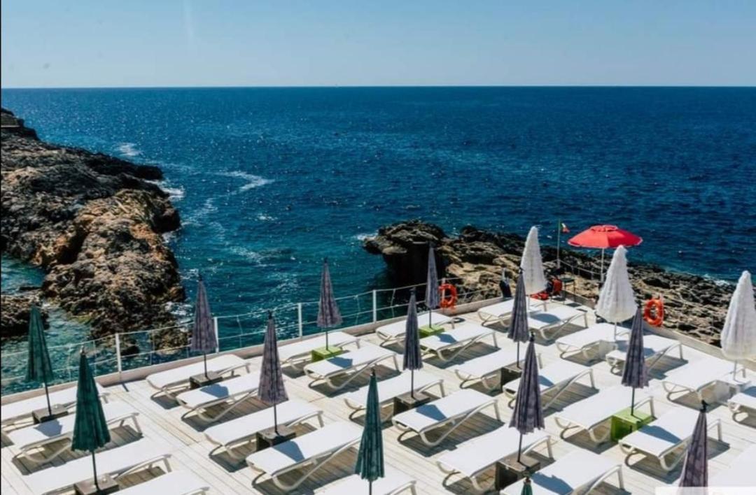 Villa Per Vacanze Isola 法努撒 外观 照片